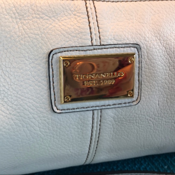 🌸 WHITE CROSSBODY🌸 SOFT!! Tiganello - Picture 2 of 8